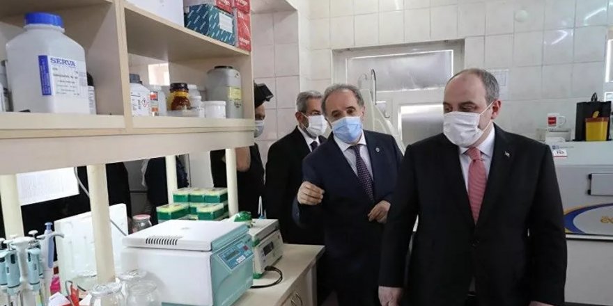 Bakan Varank'tan yerli aşı açıklaması: Daha az zararlı ya da insana hiç zarar vermeyecek