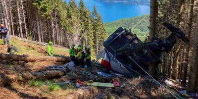 İtalya'da teleferik düştü: 9 ölü