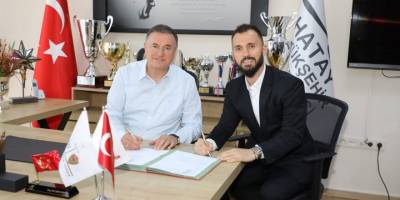 Hatayspor, Emre Çolak'ı renklerine bağladı