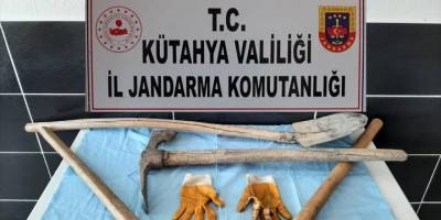 Kütahya'da kaçak kazı operasyonunda 2 şüpheli yakalandı