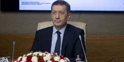 Milli Eğitim Bakanı Selçuk: Okulların eylül başında açılmasını istiyoruz