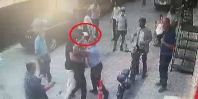 İzmir’de CHP’liler birbirine girdi: Torbalı Belediyesi Başkan Yardımcısına satırla saldırdı!