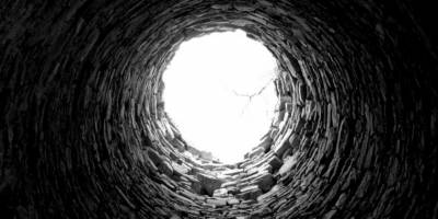 Muğla'da yaklaşık 50 metrelik kuyuya düşen genç tedavi gördüğü hastanede öldü