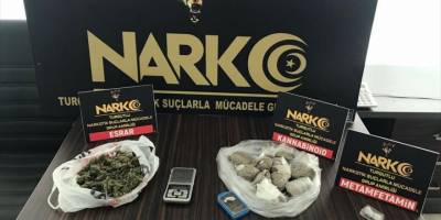 Manisa'da uyuşturucu operasyonunda yakalanan 2 şüpheli tutuklandı