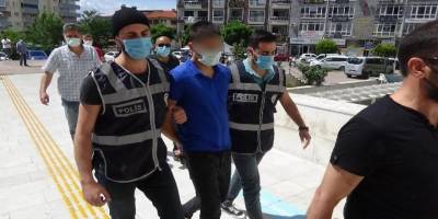 Anne ve babasını vahşice öldüren cinayet zanlısı tutuklandı