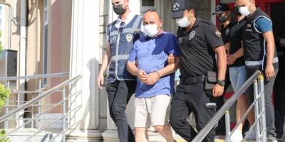 Didim Belediye Başkanı Atabay ile avukatına sopayla saldırdığı öne sürülen 6 zanlıdan 3'ü tutuklandı