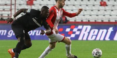 Antalyaspor yenilmezlik serisini 9 maça çıkardı