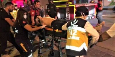 Kendini 4. kattan boşluğa bıraktı