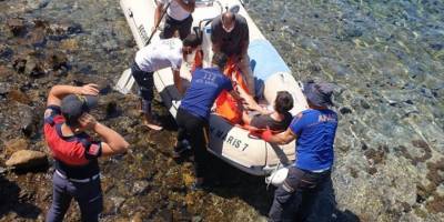 Muğla'da balık tutmaya çalışırken kayalıklara düşen kişi ekiplerce kurtarıldı