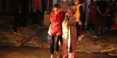 Ocakta unutulan yağın çıkardığı yangında 3 kişi hastaneye kaldırıldı