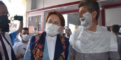 İYİ Parti Genel Başkanı Akşener, Afyonkarahisar'da esnafı ziyaret etti