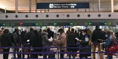 Fransa, Kovid-19 salgınında yeni varyant endişesi nedeniyle 3 ülkeyi kırmızı listeye ekledi