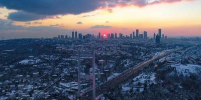 İstanbul'da kar yağışı devam ediyor: Sabah saatlerinden itibaren etkili olmaya başladı