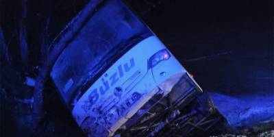 Eskişehir’de yolcu otobüsü devrildi