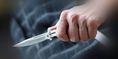 İzmir'de bıçaklı kavgada bir kişi yaşamını yitirdi