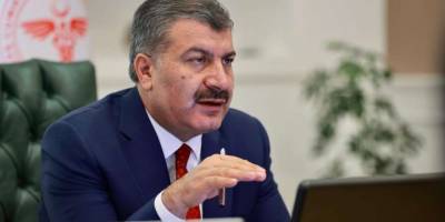 Sağlık Bakanı Fahrettin Koca'da aşı açıklaması