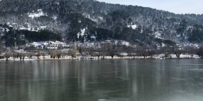 Gölcük Gölü buz tuttu