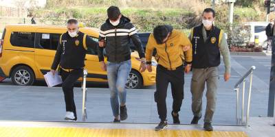 Alanya'da 4 motosiklet hırsızlığına karışan 3 şüpheli tutuklandı