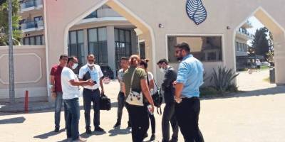 El konulan otele polis koruması