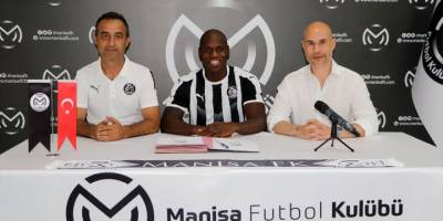Manisa, Jamaikalı forvet oyuncusu Dever Orgill'i kadrosuna kattı