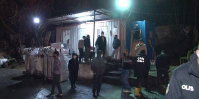 Kadıköy'de işçilerin kaldığı koğuştan 13 adet cep telefonu çalındı