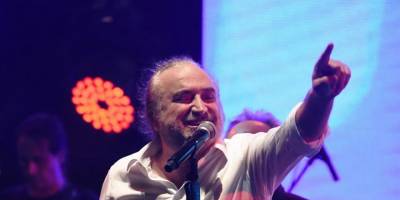 Volkan Konak: Maske bizi bozuyor