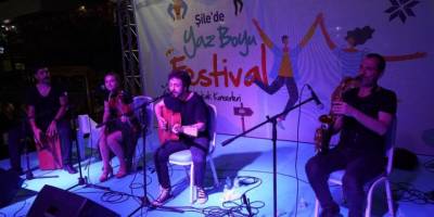 Şile Belediyesi sokak konserleri ile sezona hızlı bir giriş yaptı