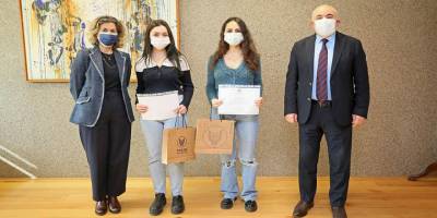 Hukuk öğrencilerine ödül