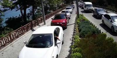 Milli Park yoğunluk nedeniyle kapılarını kapattı