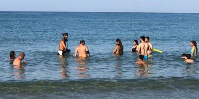 Tatilciler gitti, define avcıları geldi