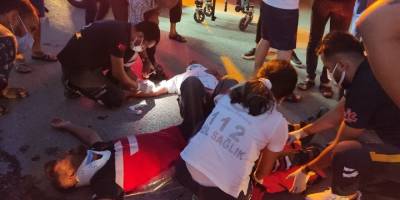 Manisa'da iki motosiklet çarpıştı: 2 yaralı