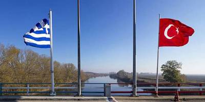 Yunanistan, sınırlarını Türkiye’ye açtı