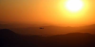 Hava araçlarının yüzlerce sortisine karşılık rüzgarın yön değiştirmesi alevleri artırdı