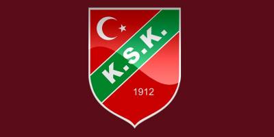 Pınar Karşıyaka, M'Baye, Taylor ve Semih Erden'in sözleşmelerini uzattı