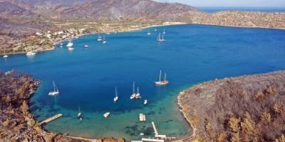 Bodrum ve Milas'taki koylara yatlar ve tekneler gelmeye başladı