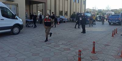 ADIYAMAN'DA İKİ AİLE ARSINDA 'KAÇAK KAZI' KAVGASI: 6 ÖLÜ, 4 YARALI