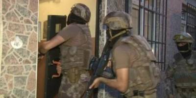 İzmir'in 14 ilçesinde uyuşturucu operasyonu! 20 şüpheli yakalandı