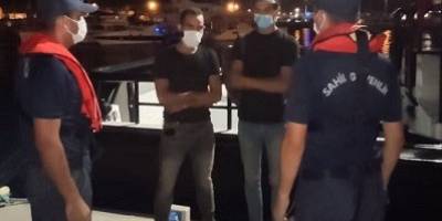 İzmir’de ticari gemide 2 düzensiz göçmen yakalandı