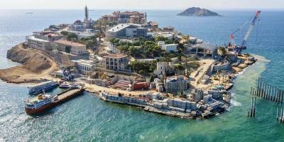 ‘Demokrasi ve Özgürlükler Adası'nda geceliği 76 bin liraya kral dairesi