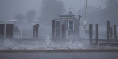 Henri Kasırgası, tropikal fırtına olarak ABD’ye ulaştı