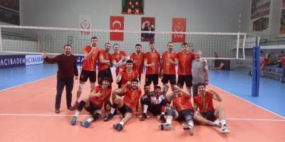 TVF 1. Lig: Jeopark Kula Belediyespor: 3 - Global Connect Travel Düzce: 1