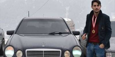 Denizli'deki trafik kazasında ağır yaralanan otomobilin sürücüsü öldü