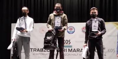 Ersin Tekal altın madalya ile döndü