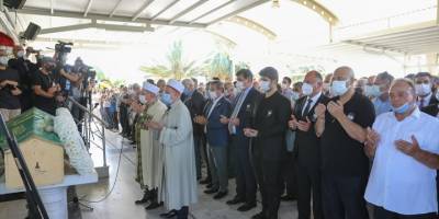 Yaşar Holding Yönetim Kurulu Başkanı Mustafa Selim Yaşar, İzmir'de son yolculuğuna uğurlandı