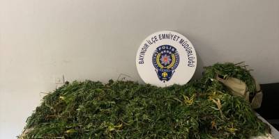 İzmir'de uyuşturucu operasyonunda yakalanan kişi tutuklandı