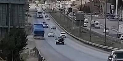 Trafikte ters yöne giren tır sürücüsüne bin 339 lira ceza