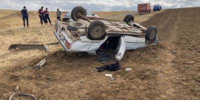 Otomobil takla attı 4 kişi yaralandı