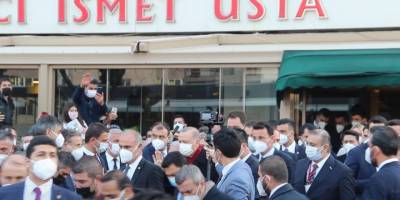 Cumhurbaşkanı Erdoğan’a İzmirlilerden büyük ilgi