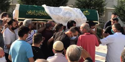 İzmir'de otomobilin çarptığı çocuk toprağa verildi