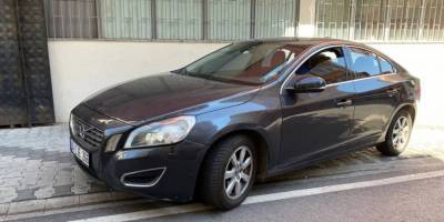 Üsküdar’da pes dedirten dolandırıcılık: Arkası dizel önü benzinli aracı birleştirip sattılar